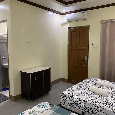 Zl Travelers Inn Batuan Extérieur photo