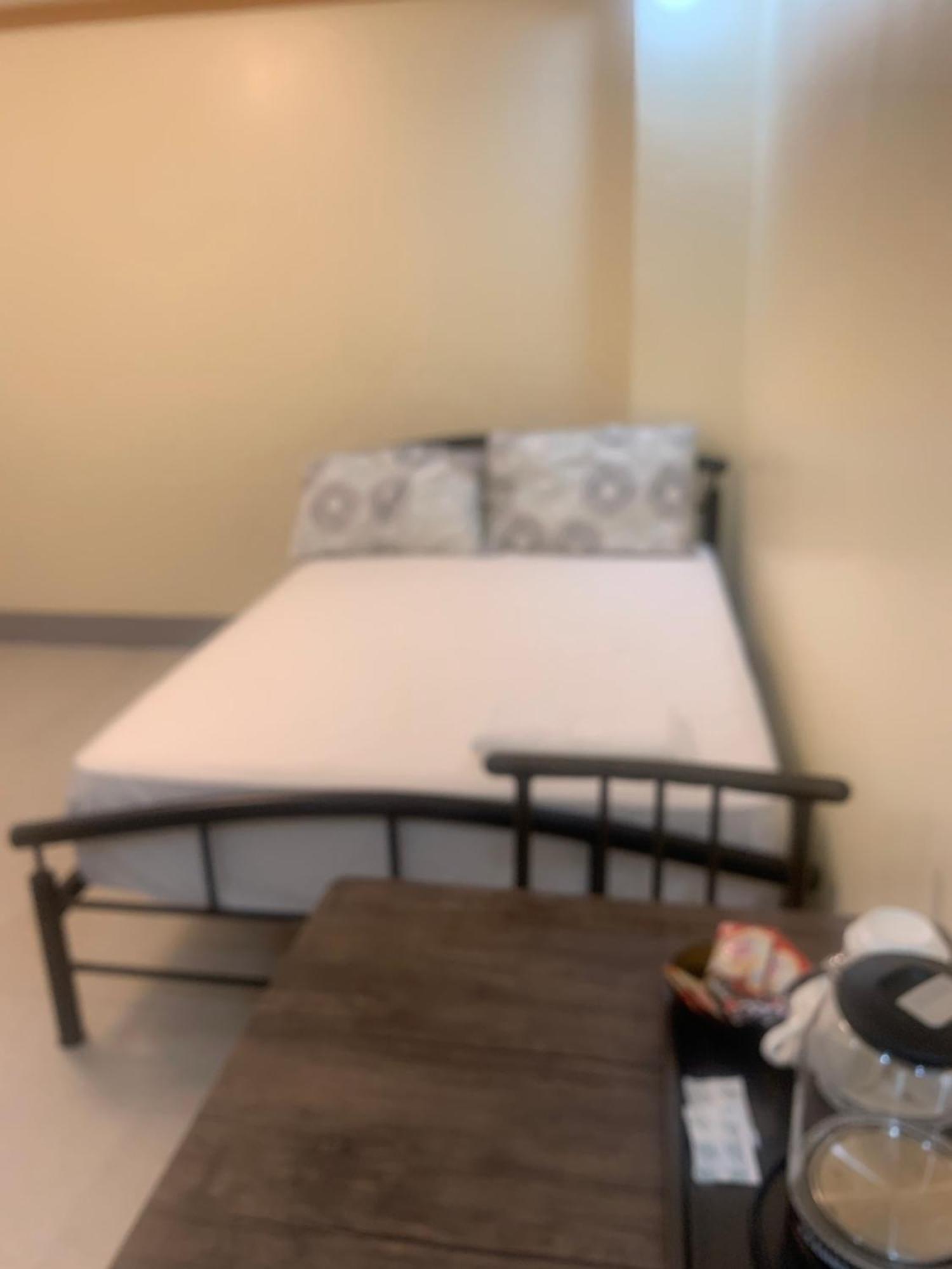 Zl Travelers Inn Batuan Extérieur photo